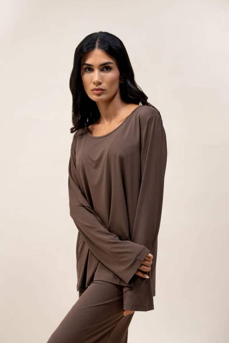 بيجاما نسائية طويلة سادة - دفء الكستناء