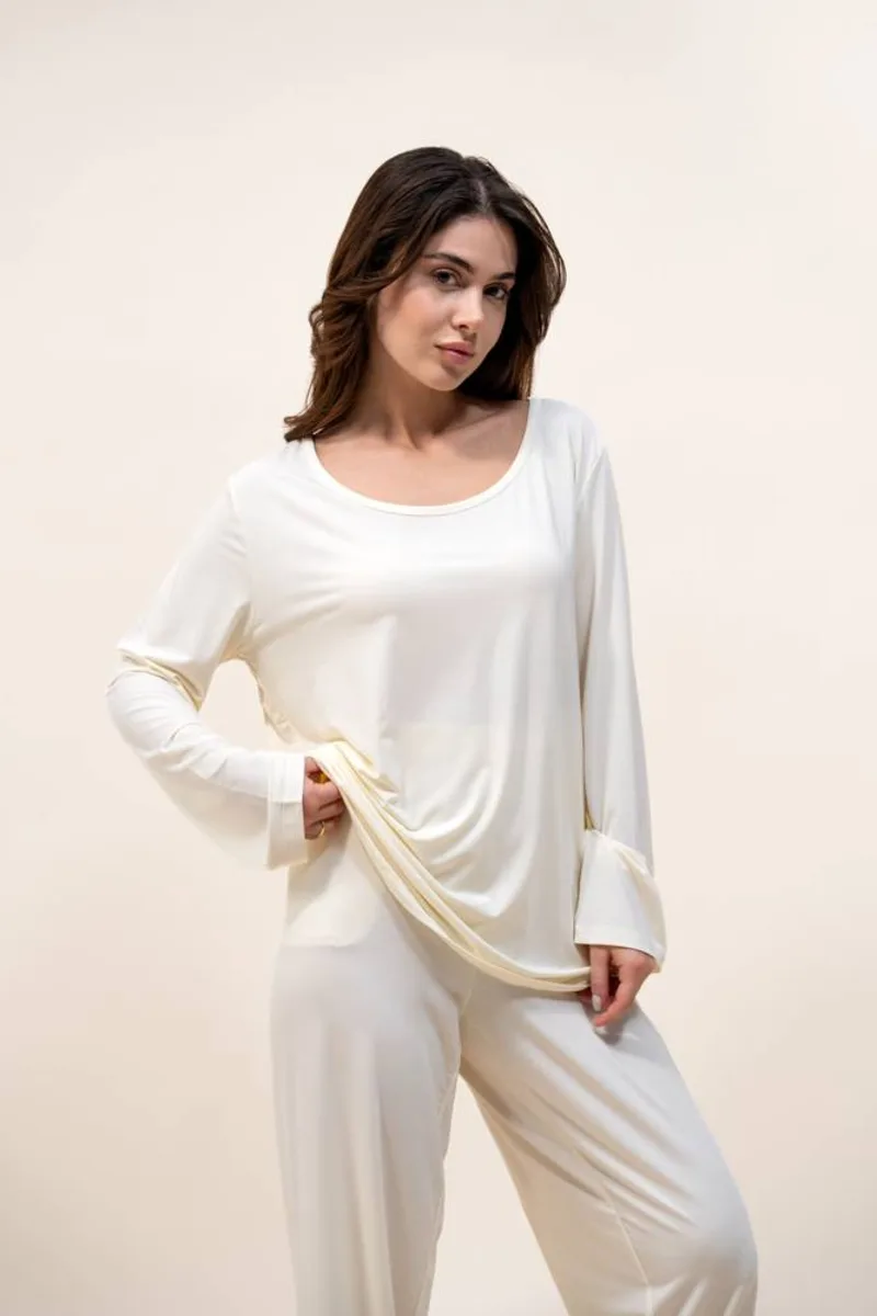 بيجاما نسائية طويلة سادة - نقاء الضباب